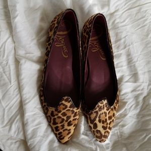 NIB Vogue flats leopard calf hair 7.5